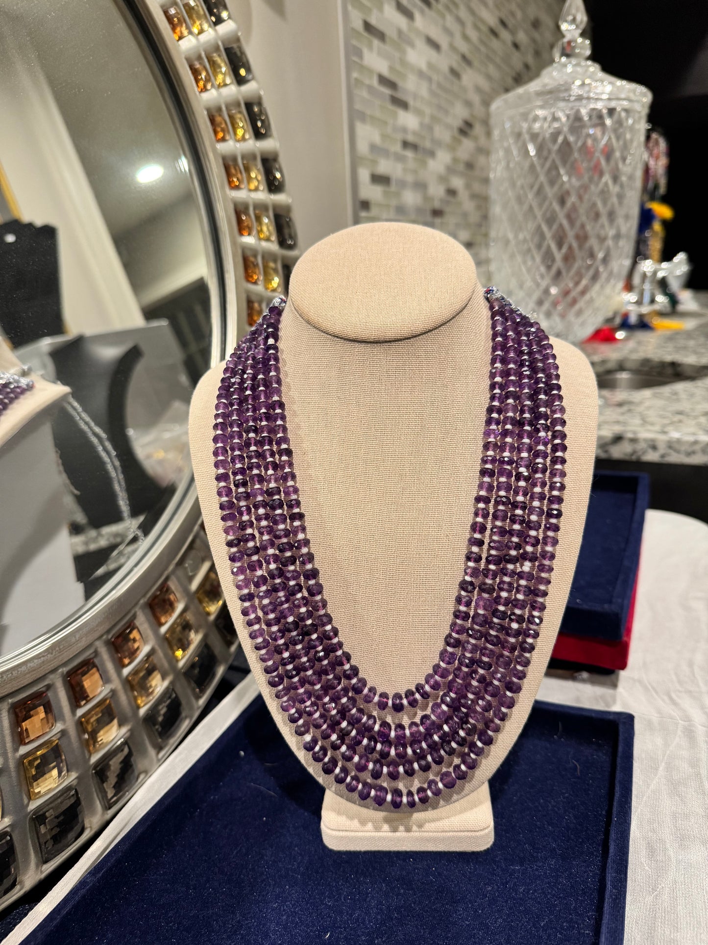 Amethyst cut finish necklace