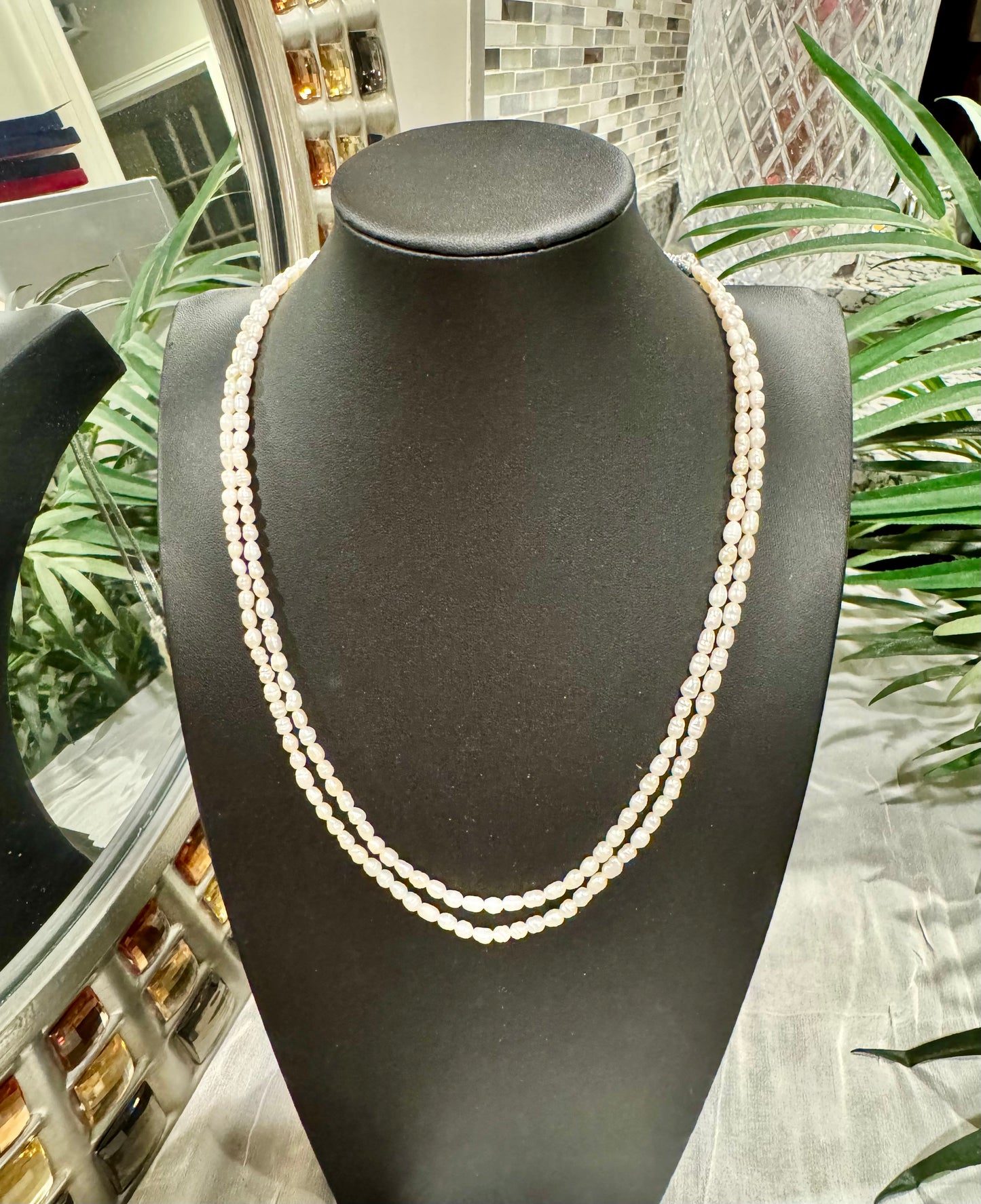 Freshwater rice pearls necklace