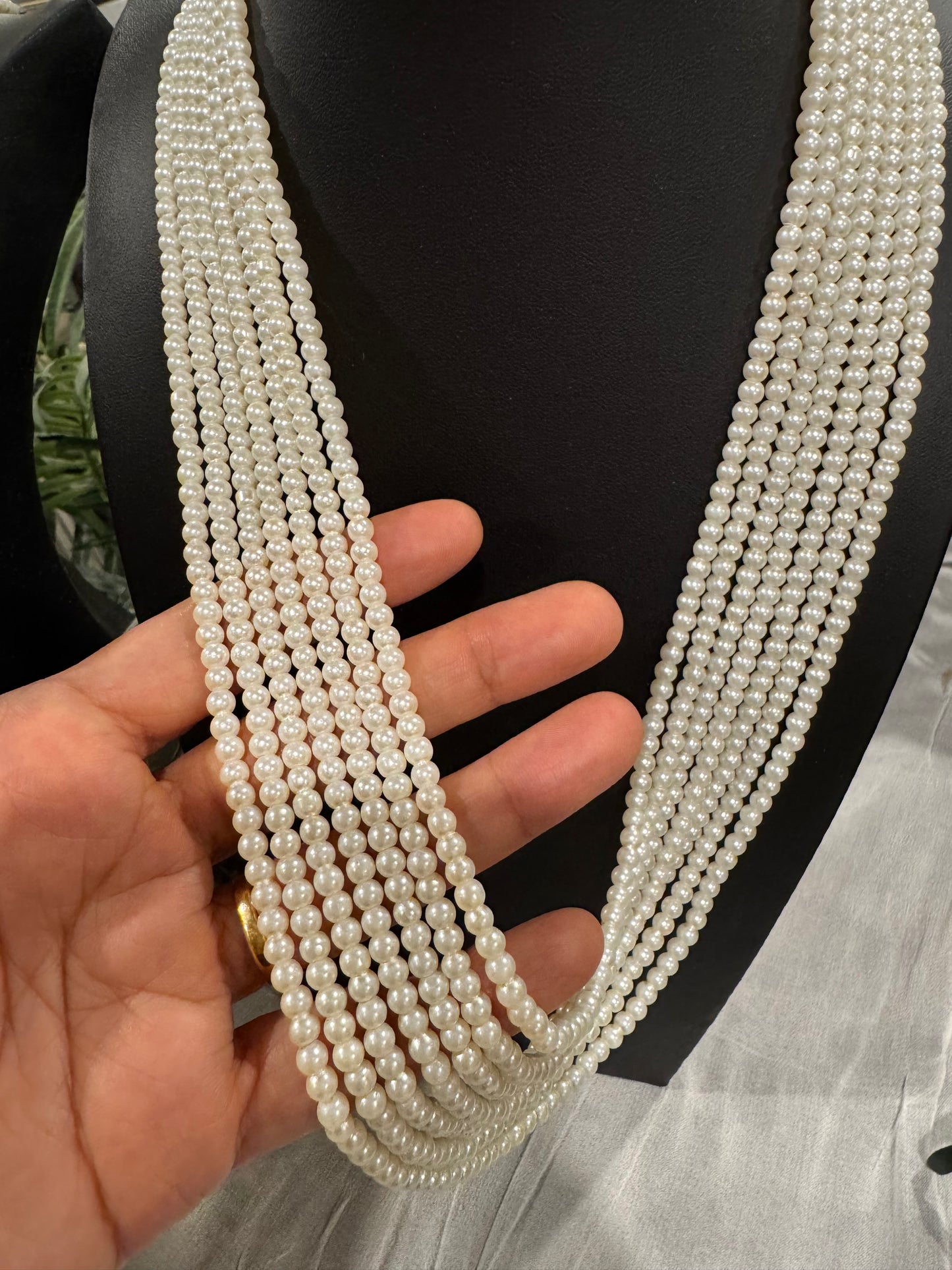 Shell pearls round small 4.5 mm necklace