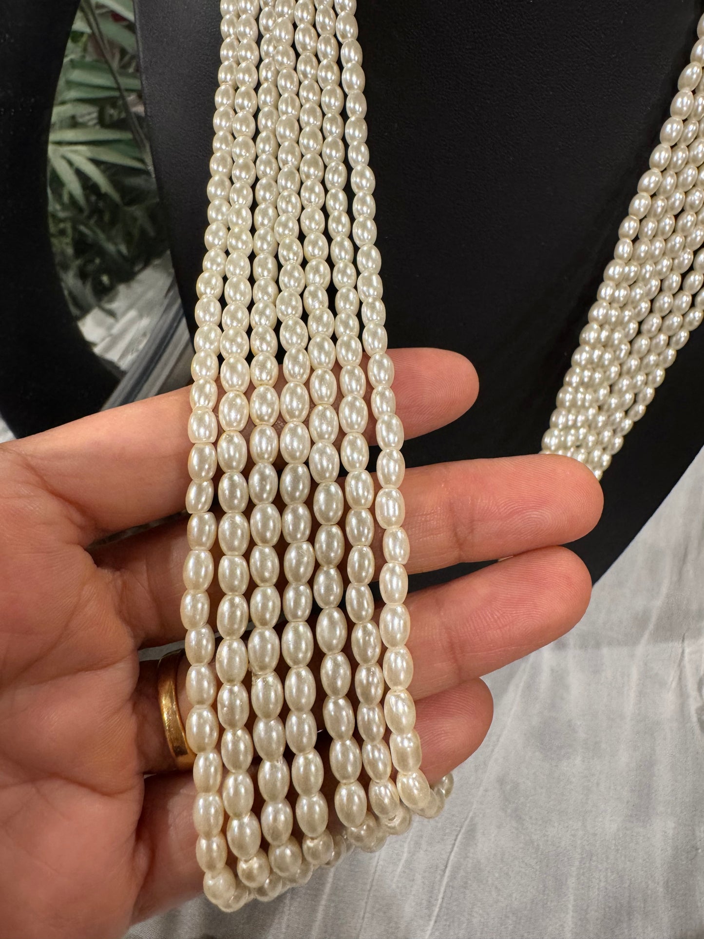 Shell pearls rice shape 4.5 mm oval necklace