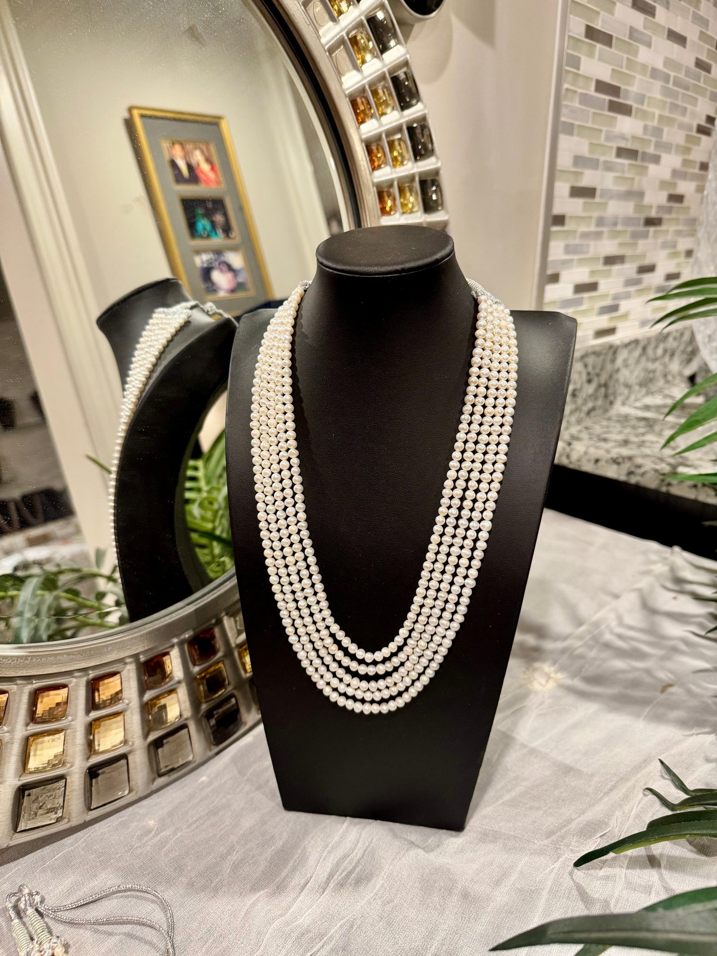 Freshwater pearl 5.5 mm bead size necklace