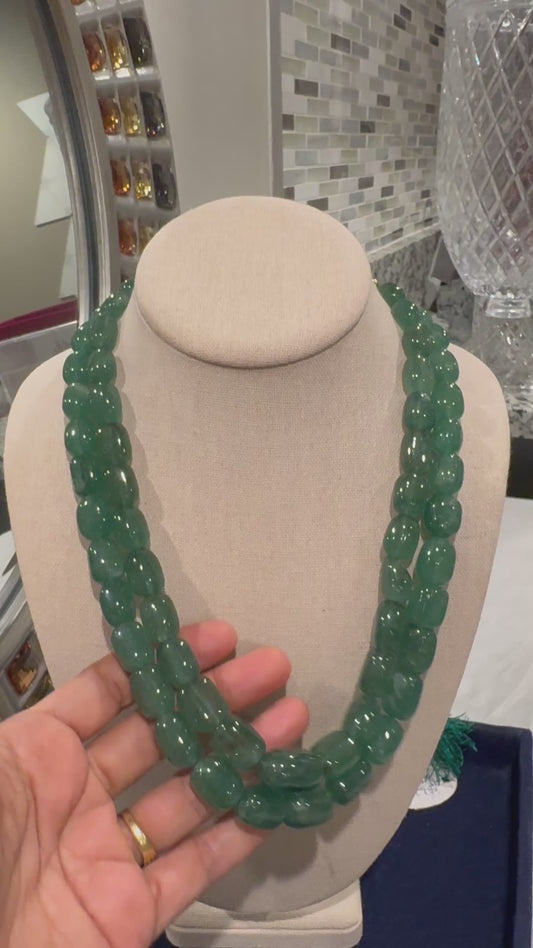 Green strawberry nuggets necklace