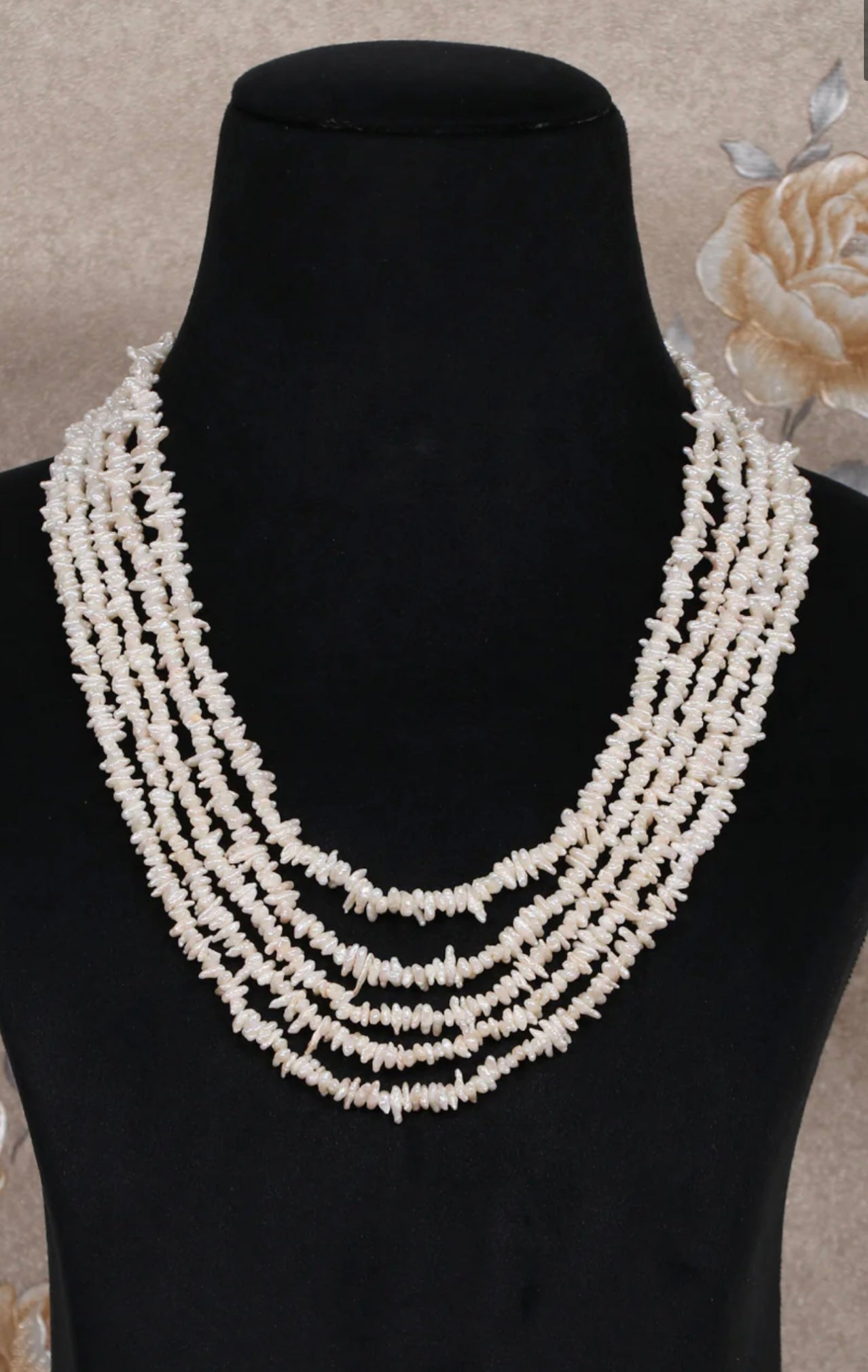 Keshi pearls necklace