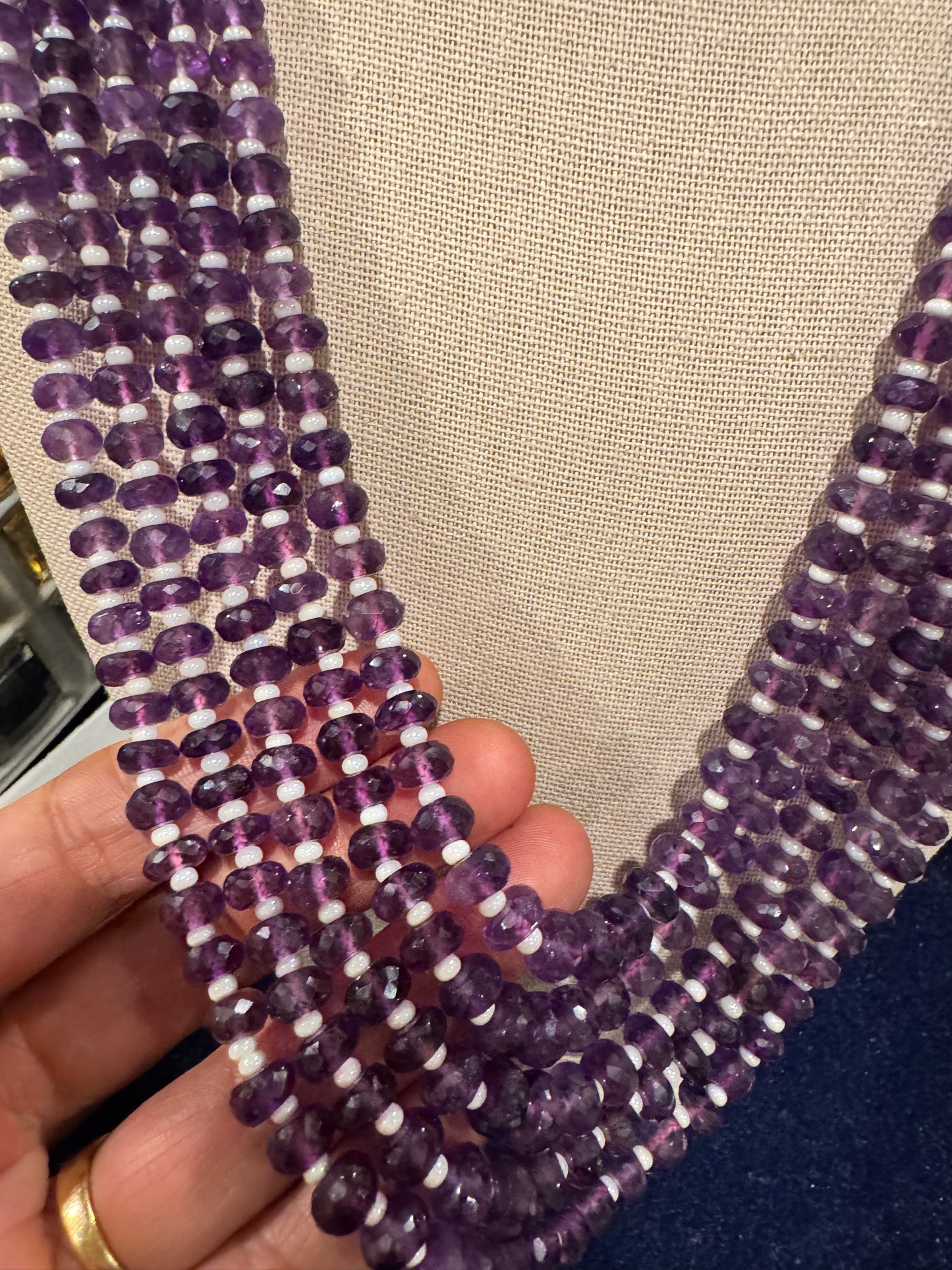 Amethyst cut finish necklace