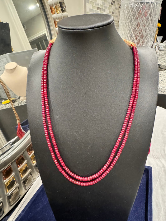 Rubies necklace cut finish