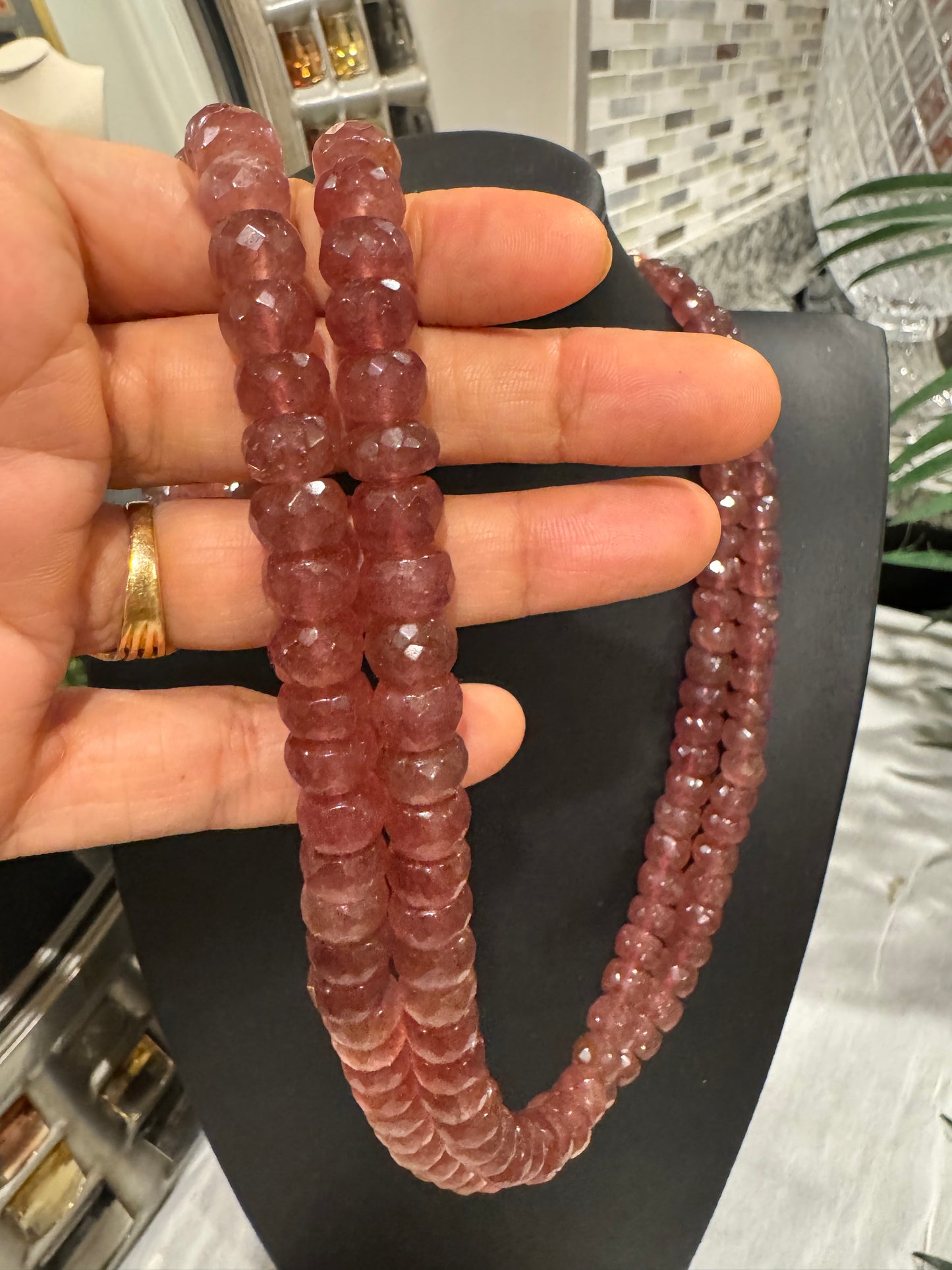 Pink strawberry quartz cut finish round necklace