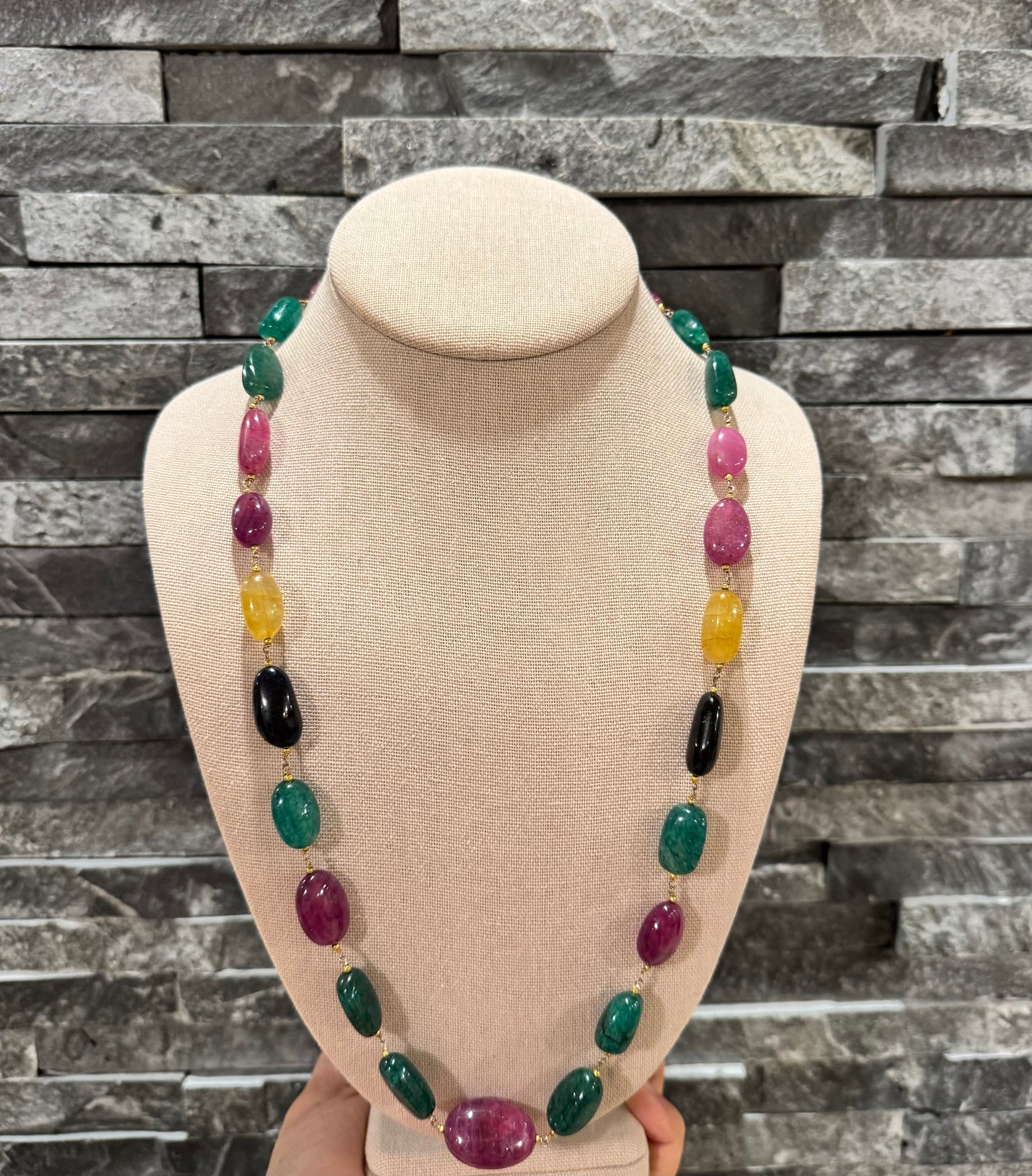 Multi sapphires nuggets in chain necklace