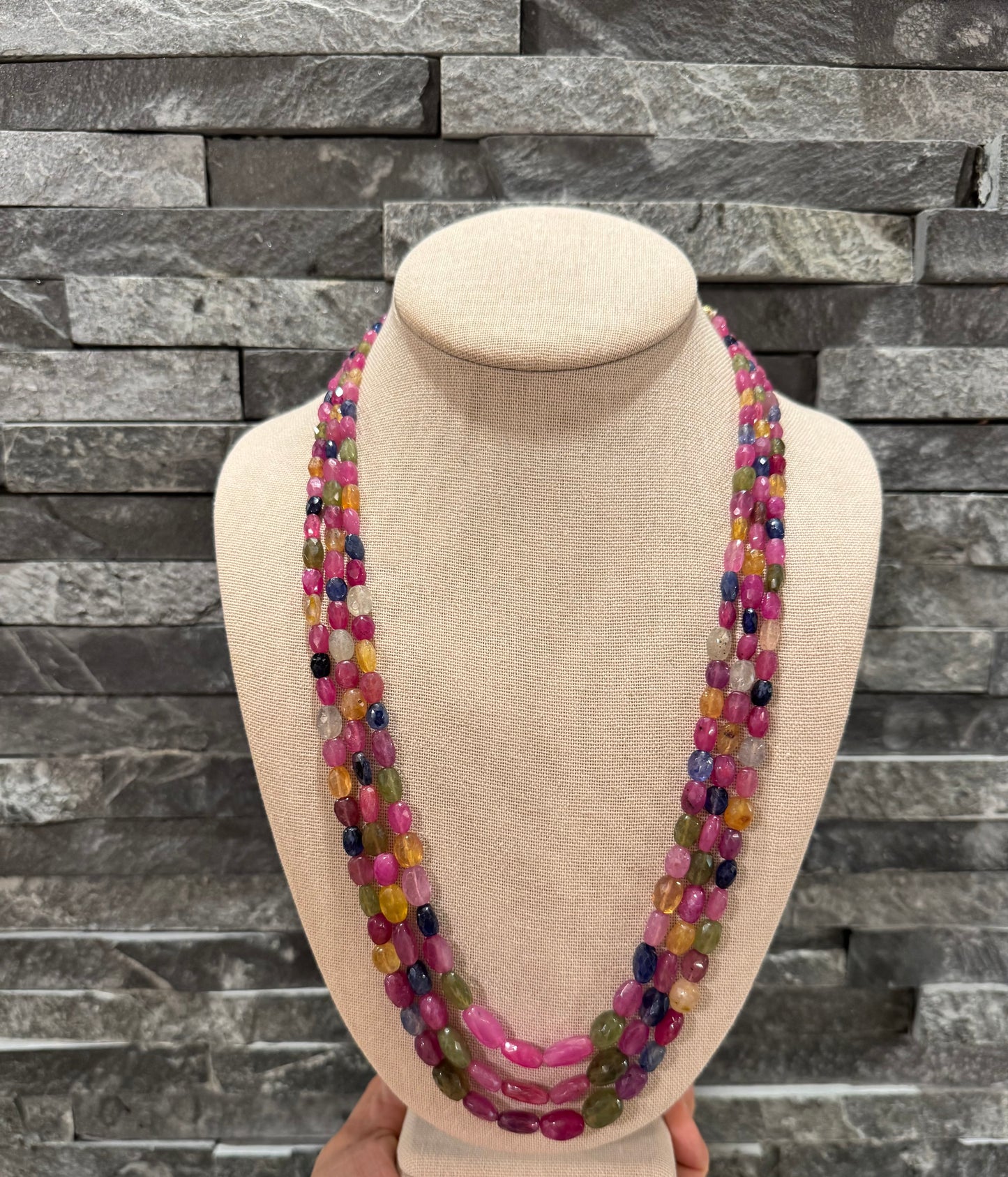 Multi sapphires cut finish oval grading necklace
