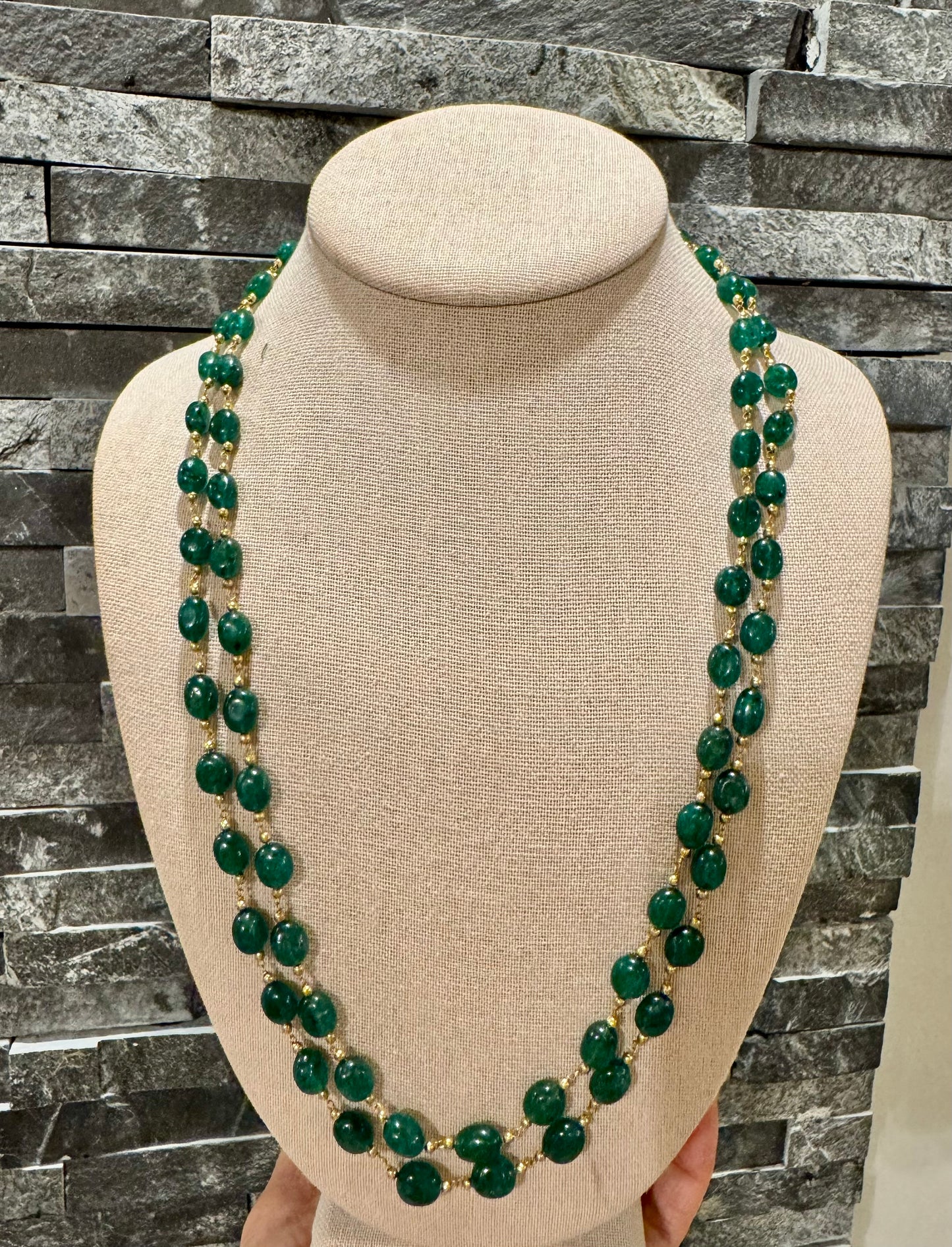 Emerald oval smooth in chain beads 8-9 mm necklace