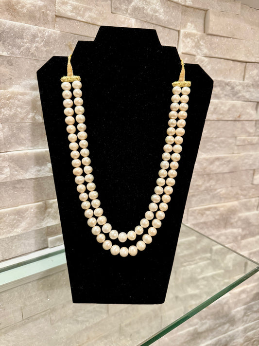 Freshwater pearls necklace round 10.5 mm size beads