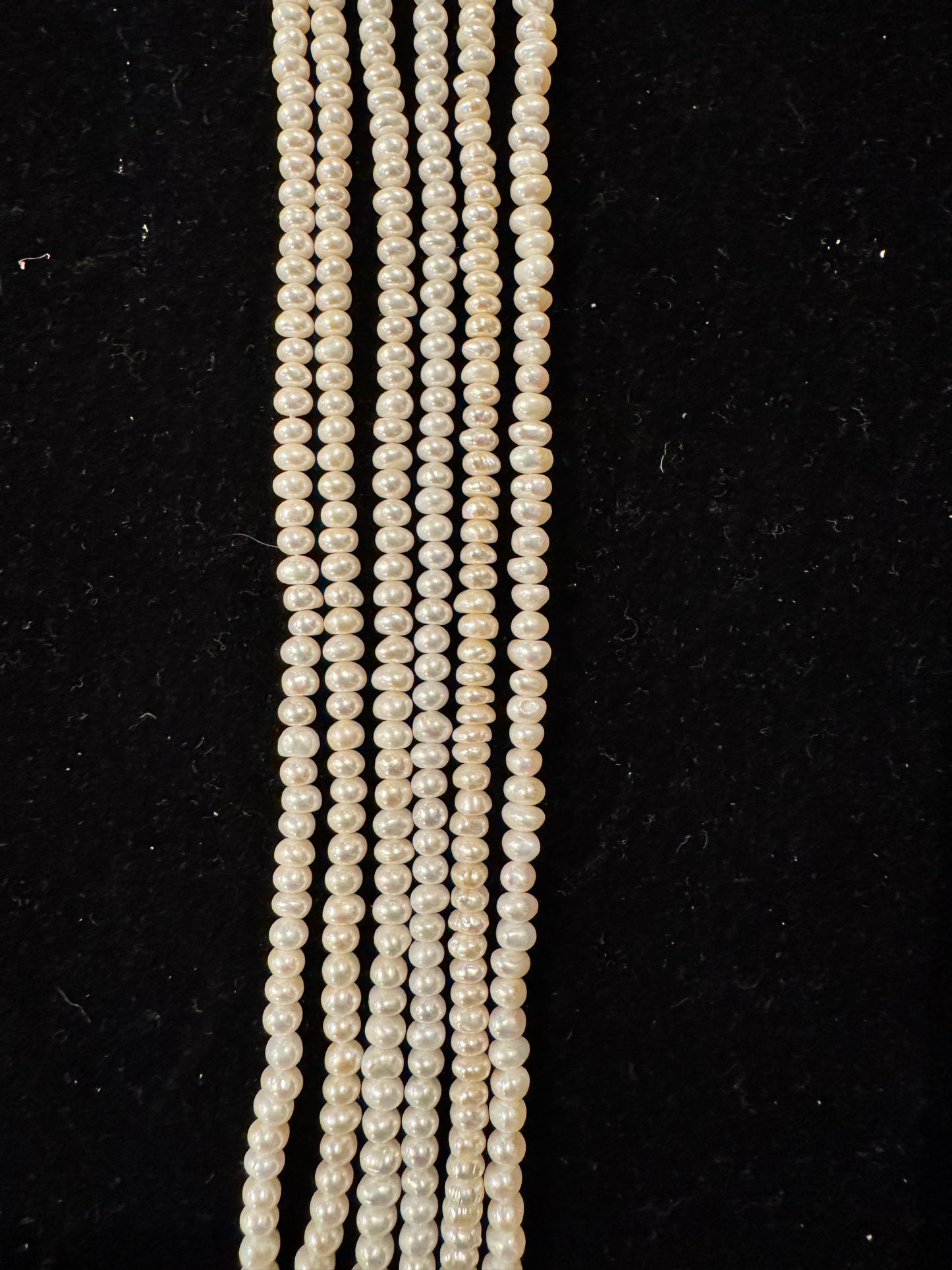 Freshwater Pearl lines round shape pearl 5 mm