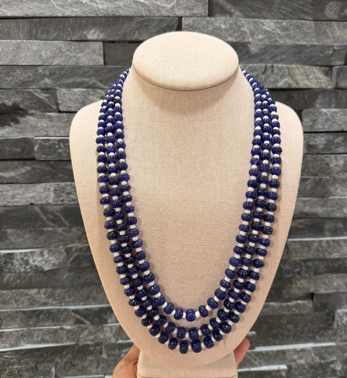 Blue pumpkin quartz and pearls necklace