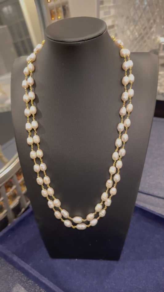 Freshwater pearls oval necklace in chain