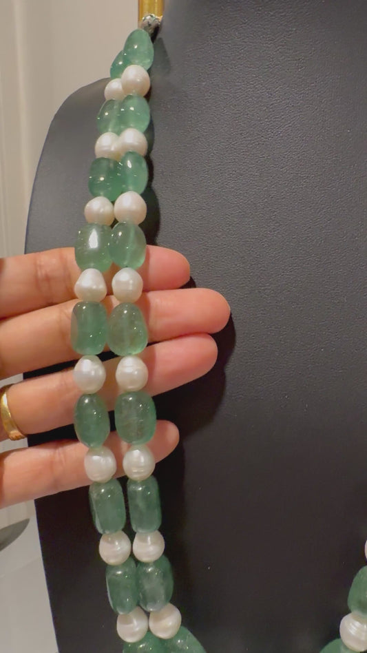 Green strawberry quartz nuggets and pearls necklace