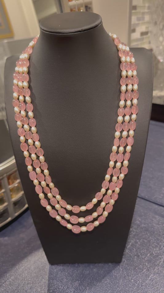 Rose quartz and pearl necklace